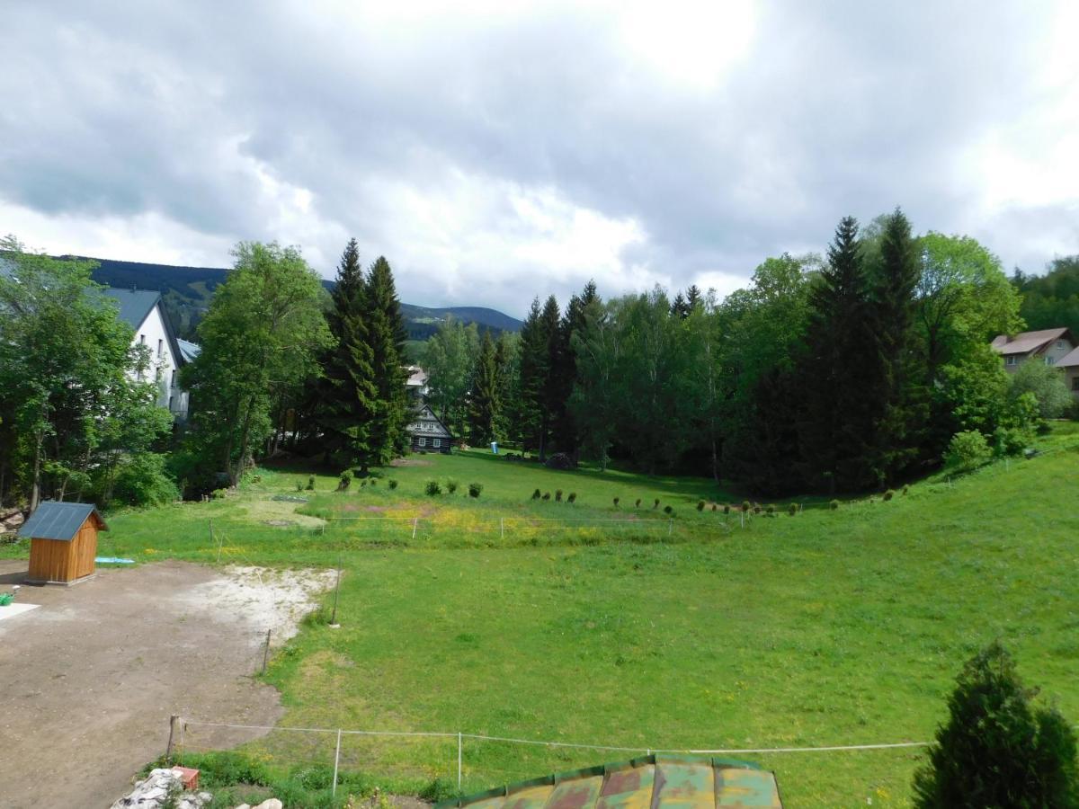 Pension U Mojmira Rokytnice nad Jizerou Exteriör bild